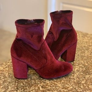 Steve Madden Burgundy Booties